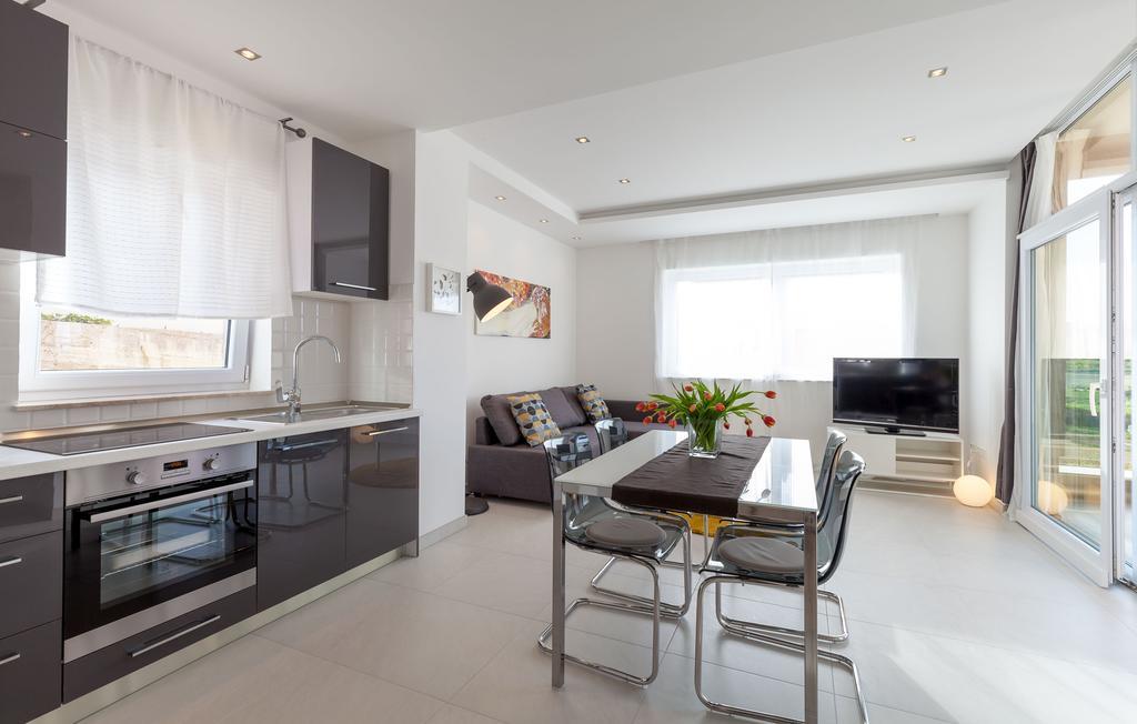 Olive Tree Apartments Podstrana Luaran gambar