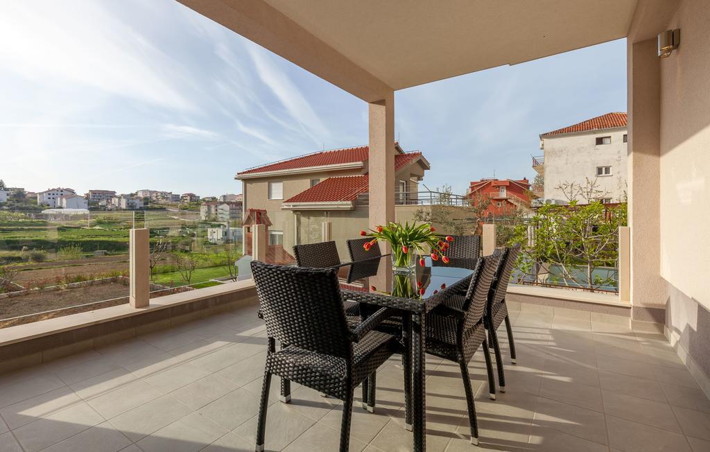 Olive Tree Apartments Podstrana Luaran gambar