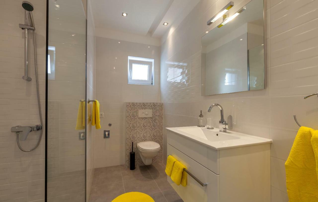 Olive Tree Apartments Podstrana Luaran gambar